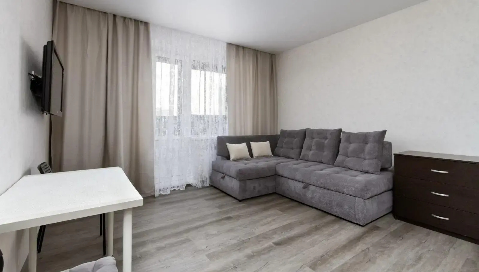 Апартаменты на улице Писарева 125