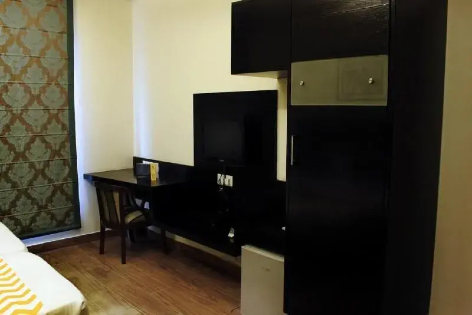 Fabhotel Camria Dlf Phase 3