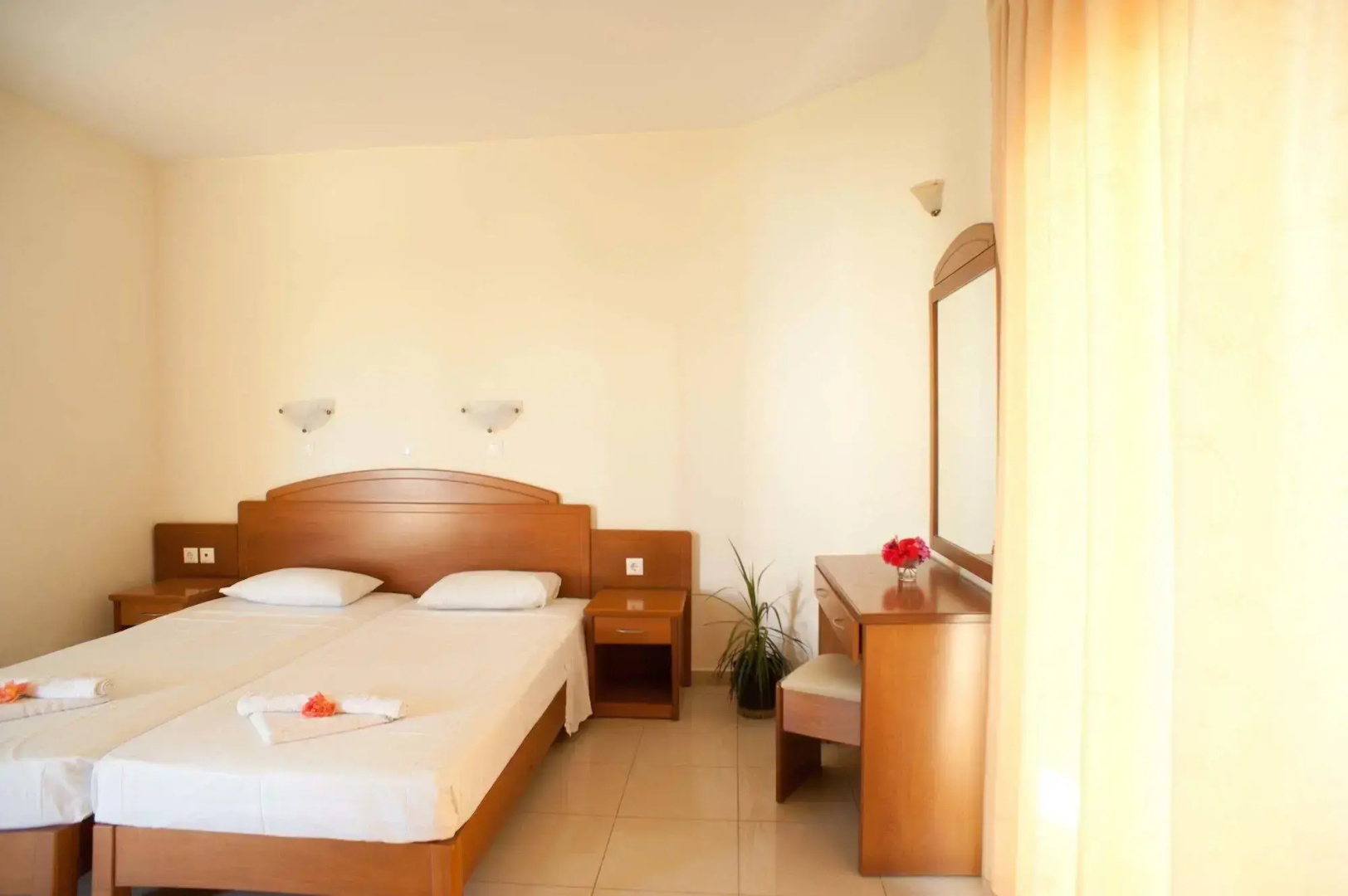 Semiramis Suites