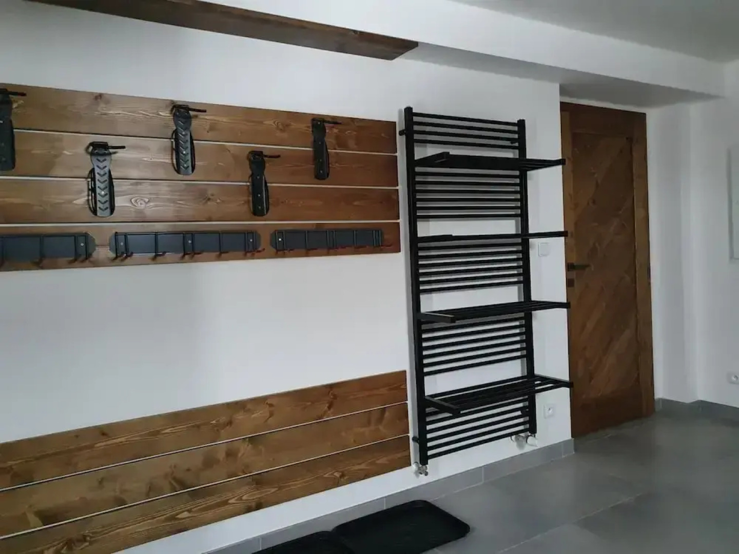 Mountain Chalet Lbh027