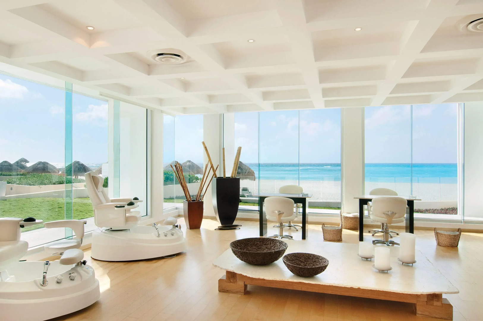 Krystal Grand Cancun