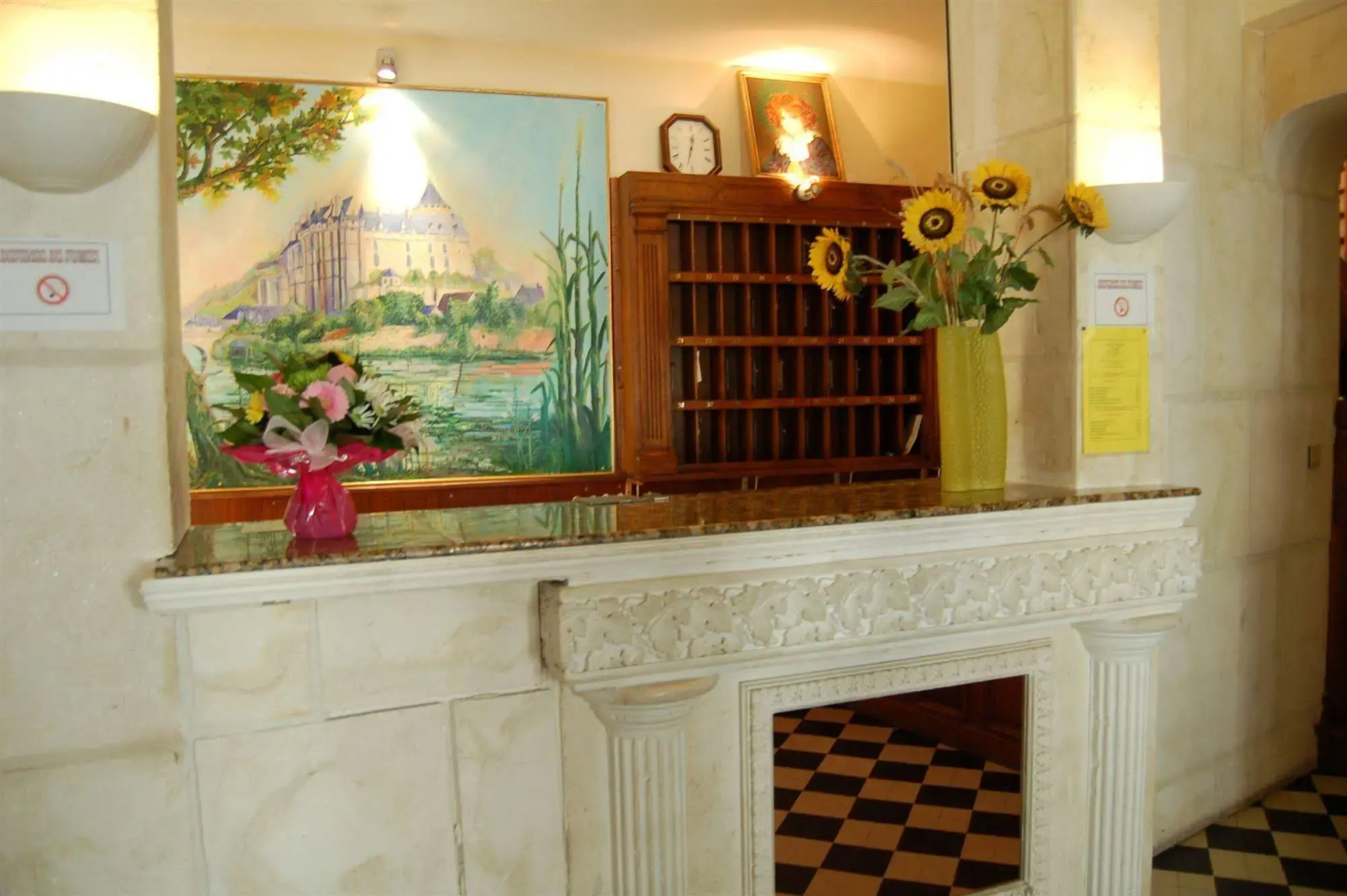 Hotel Des Couronnes Chateaudun