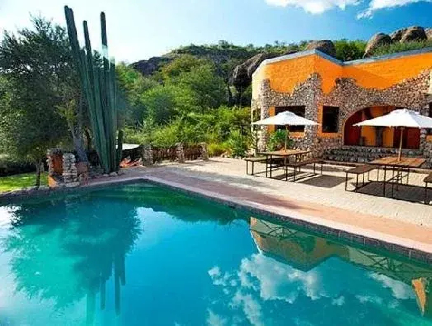 Sasa Safari Camp