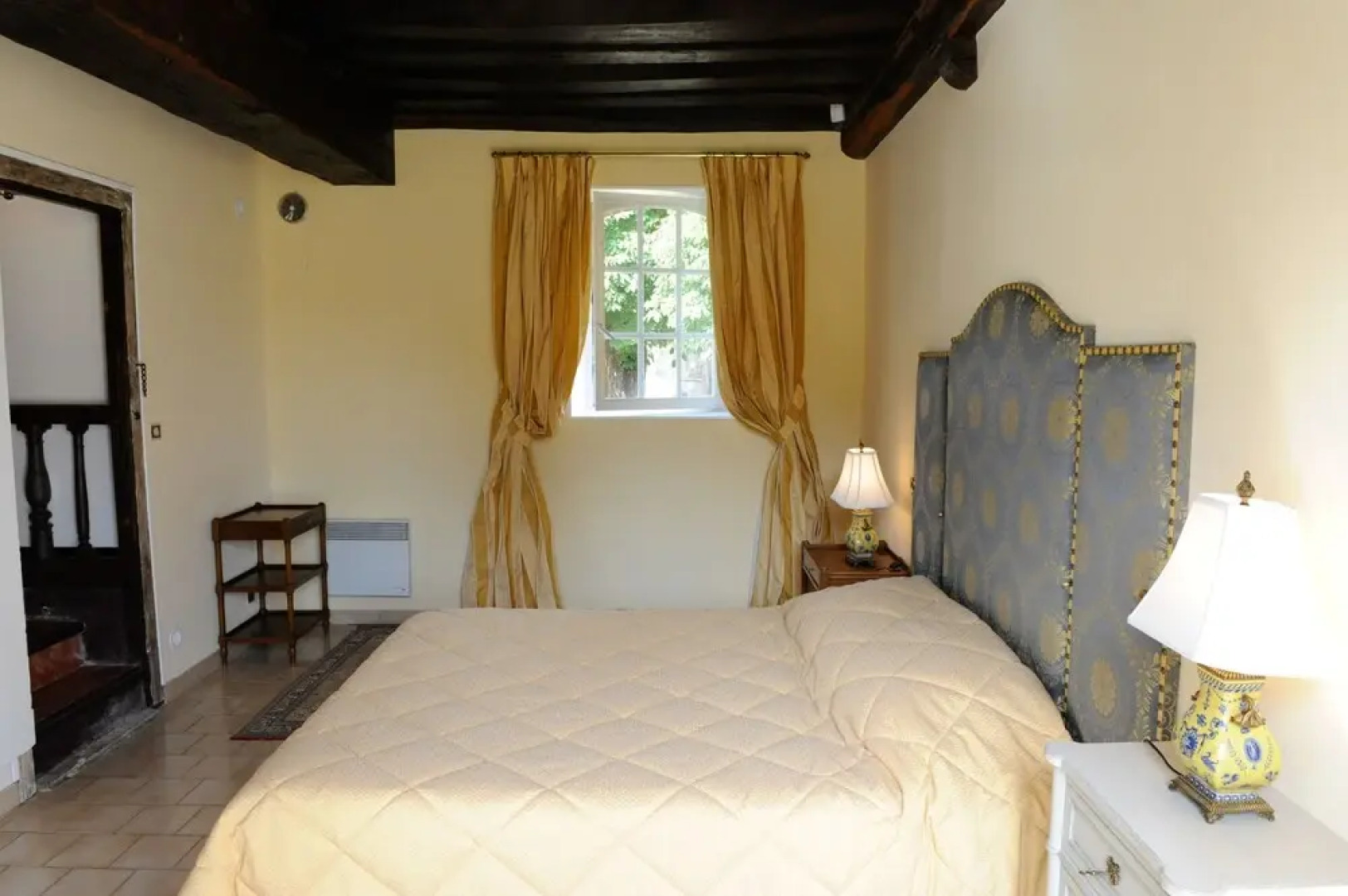 Chambres dhôtes du Château de Champvallins