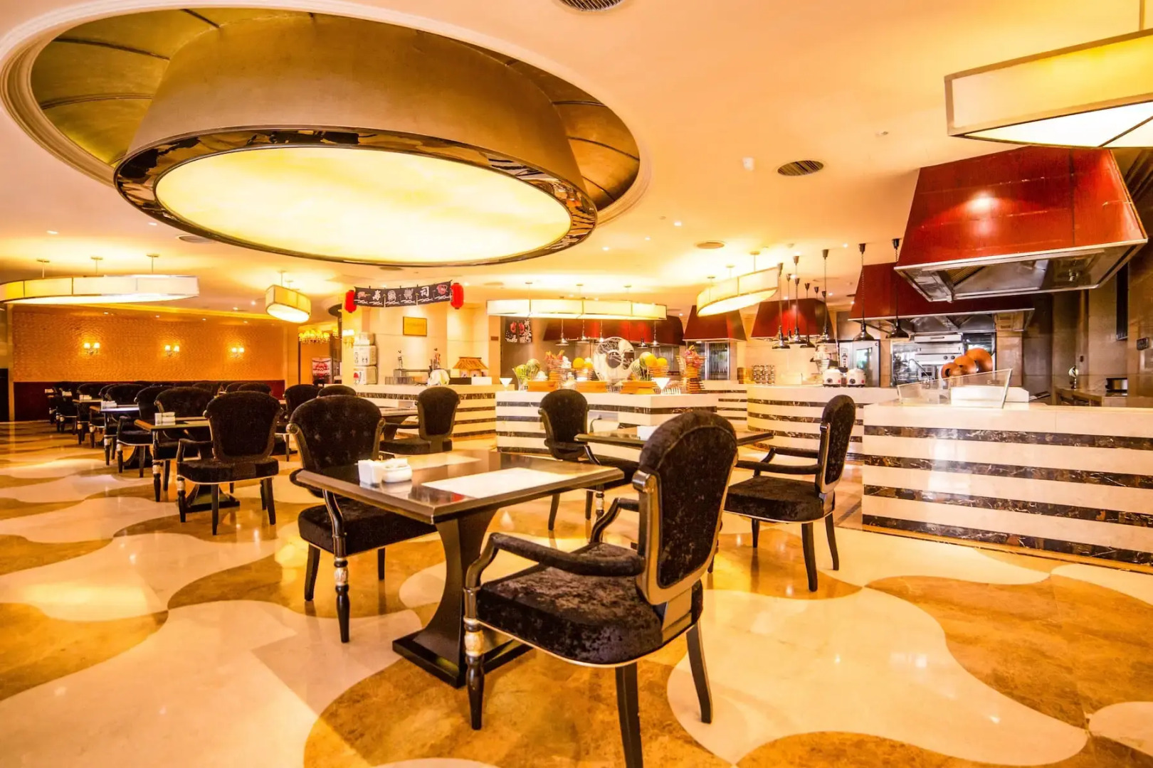 Howard Johnson Domando Plaza Wulanchabu