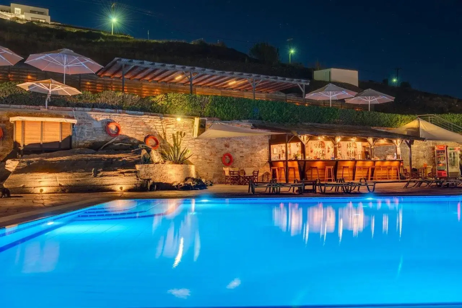 Sunrise Beach Suites