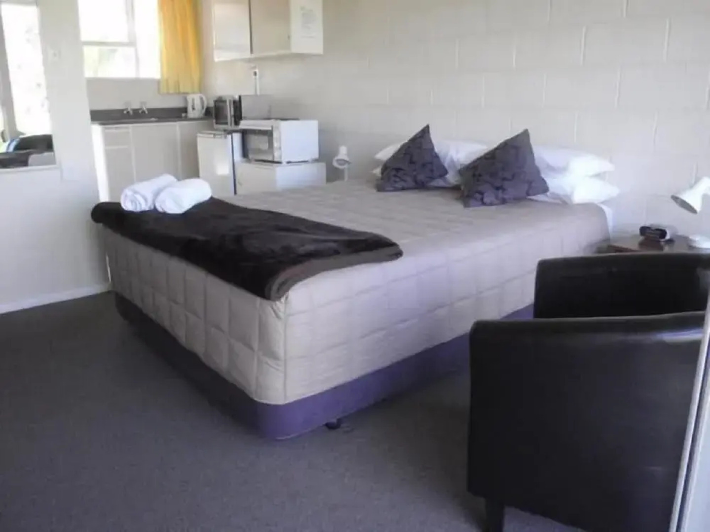 Mountain View Motel, Levin