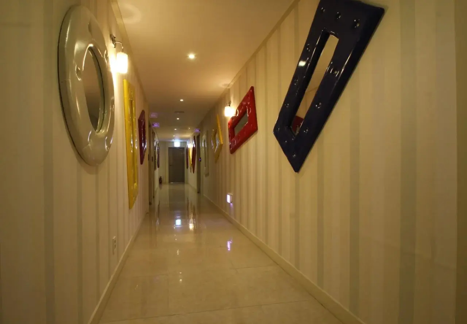 U & Songdo Hotel
