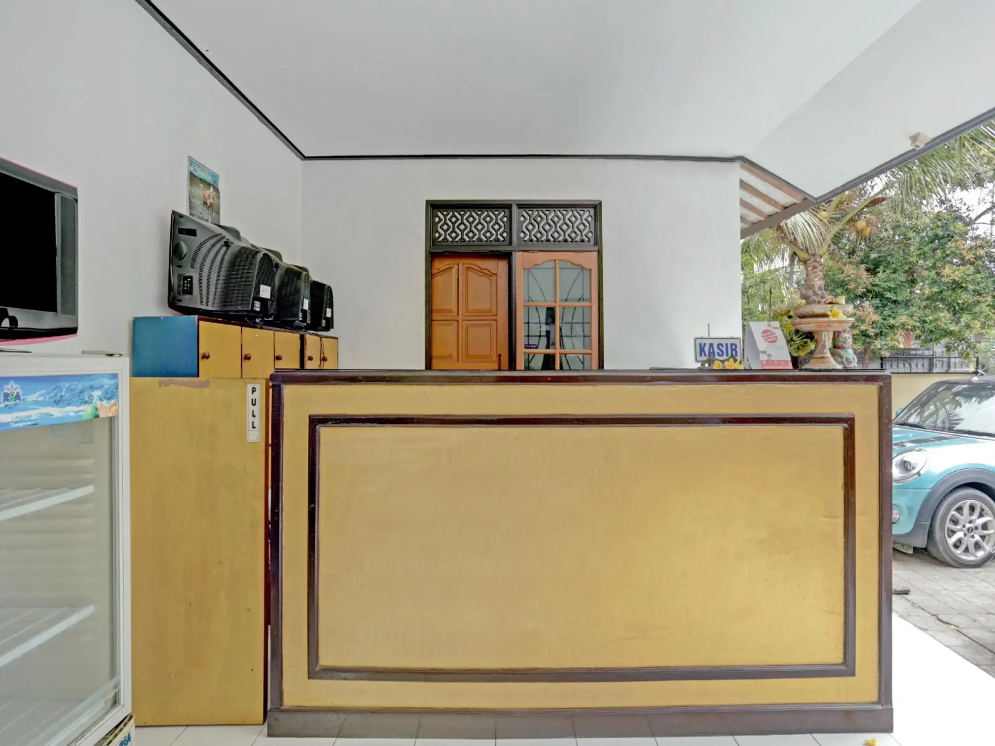 OYO 3096 Hotel Dewi Warsiki