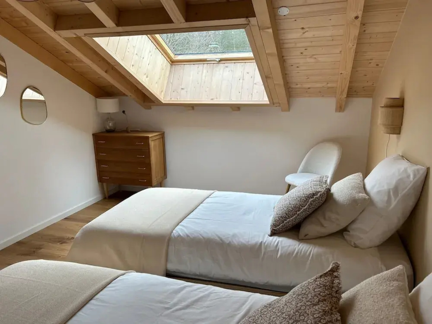 G te Singulier et Authentique Dans Ancienne Ferme