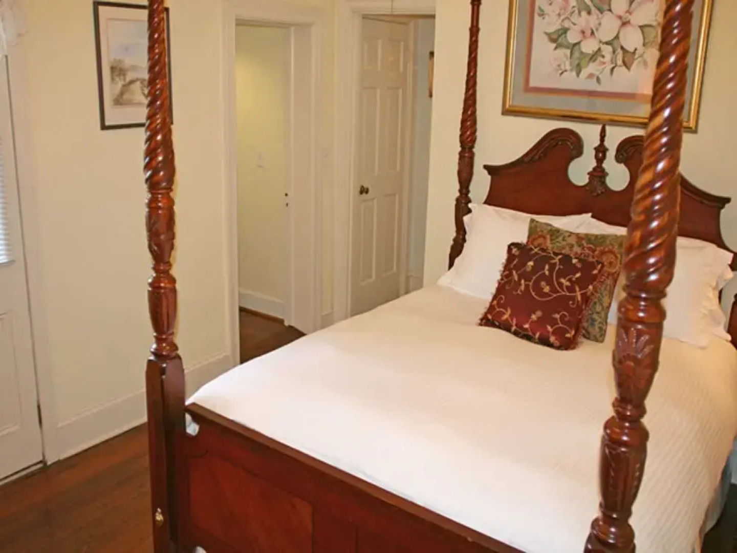 27 State Street Bed & Breakfast