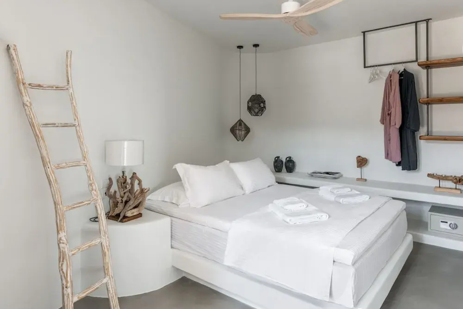 Zetine Suites Sikinos