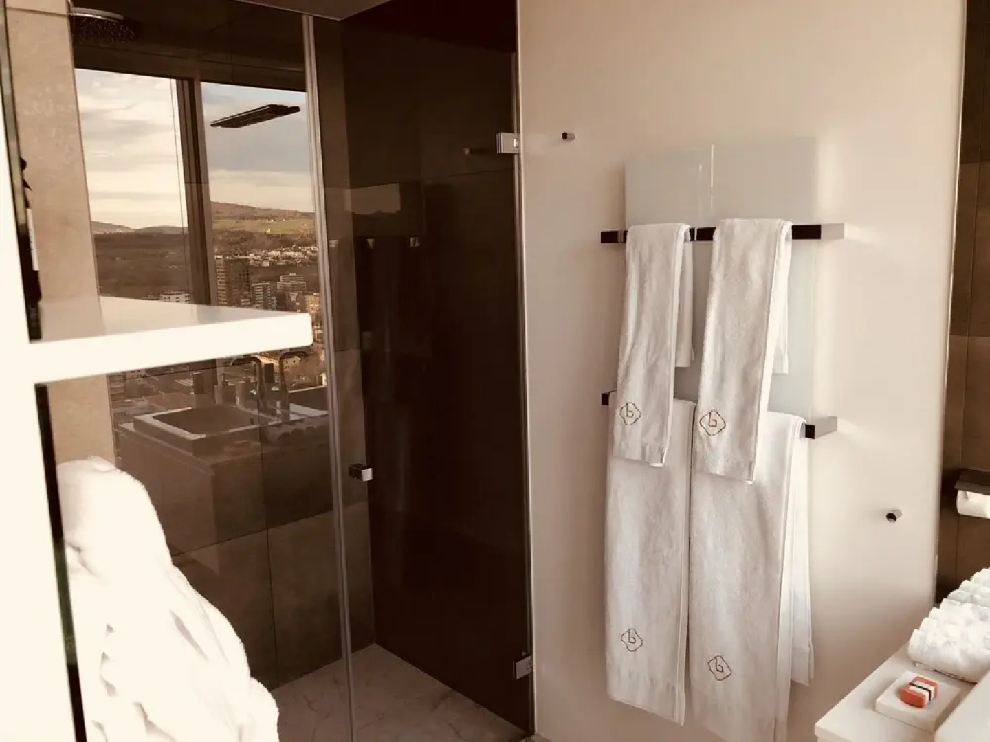 Park Tower City View Apartments