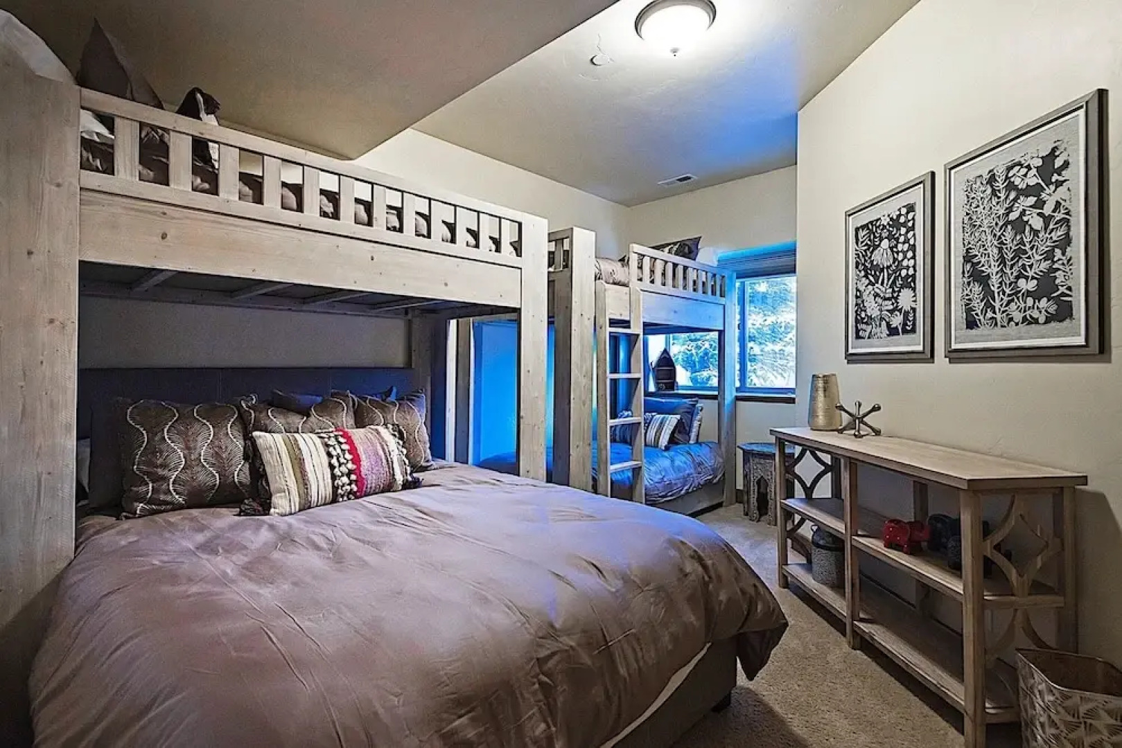 Snowbound Ski Retreat at Cedar Ridge by Casago