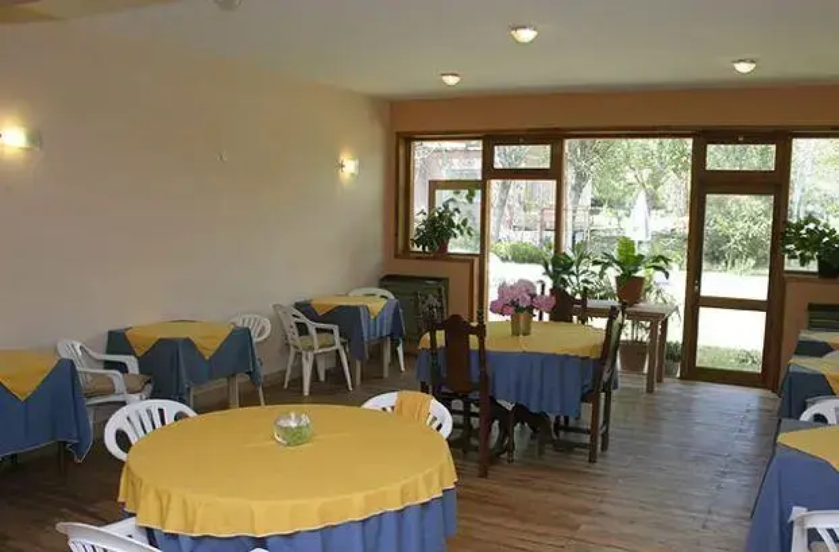 Hotel Marash