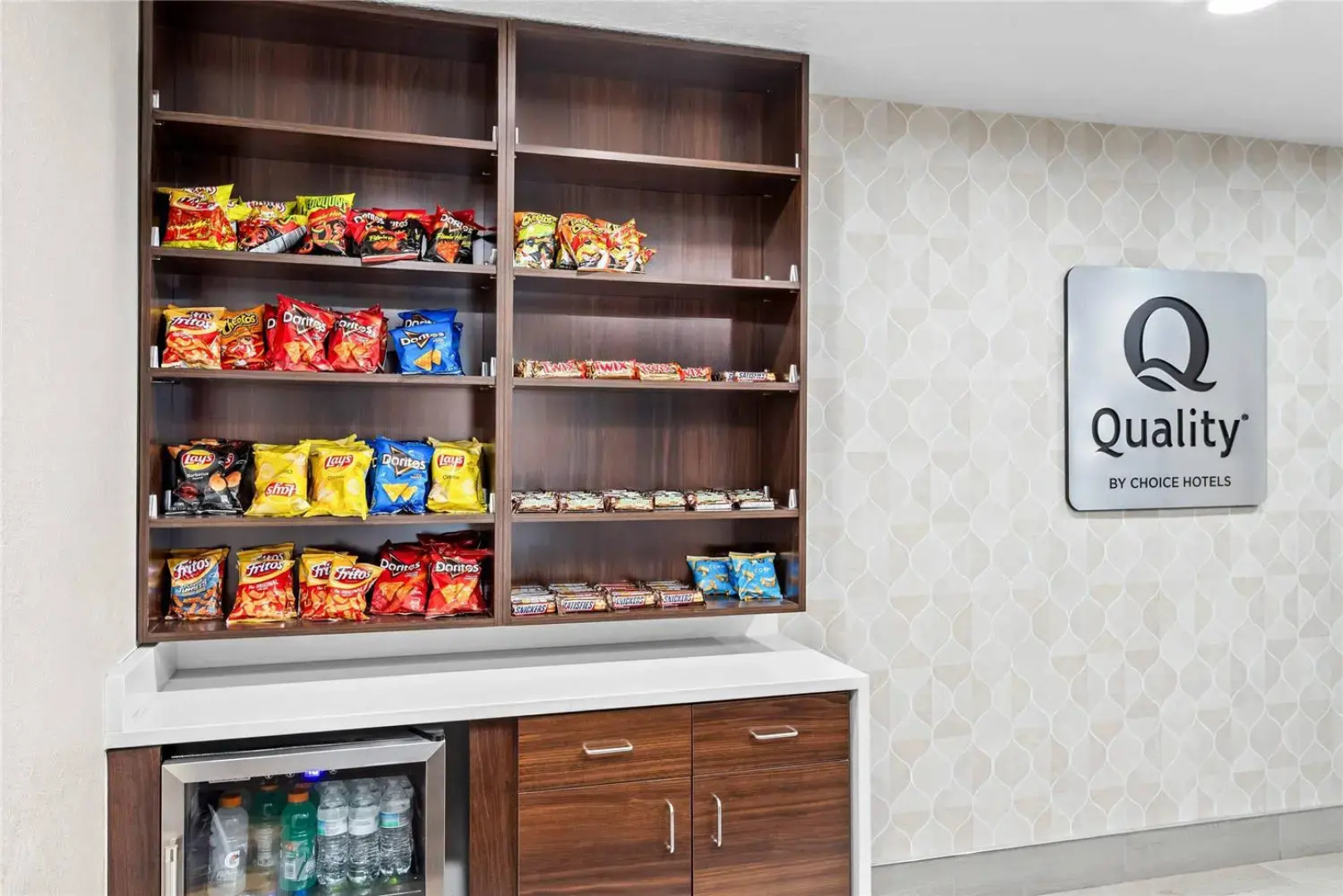Quality Inn & Suites Sunport Airport Albuquerque