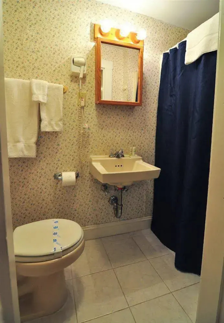 Beacon Inn 1750