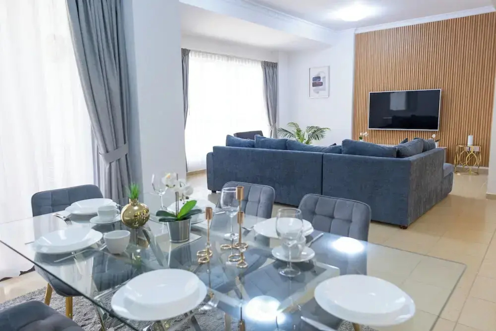 HAPPY SEASON | JBR Apartments