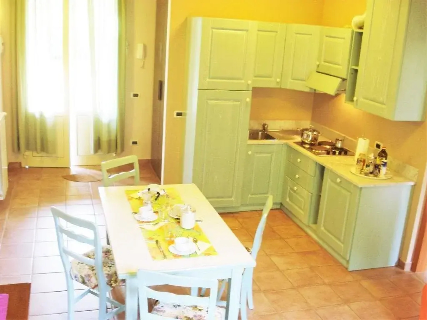 Appartamenti Gardenia, Gelsomino, Viola