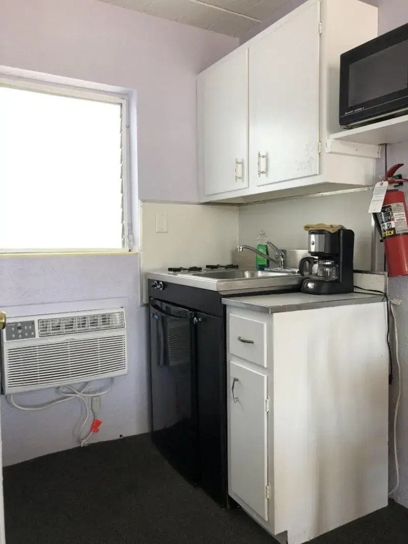 Monaco Motel - Wildwood Beach & Boardwalk