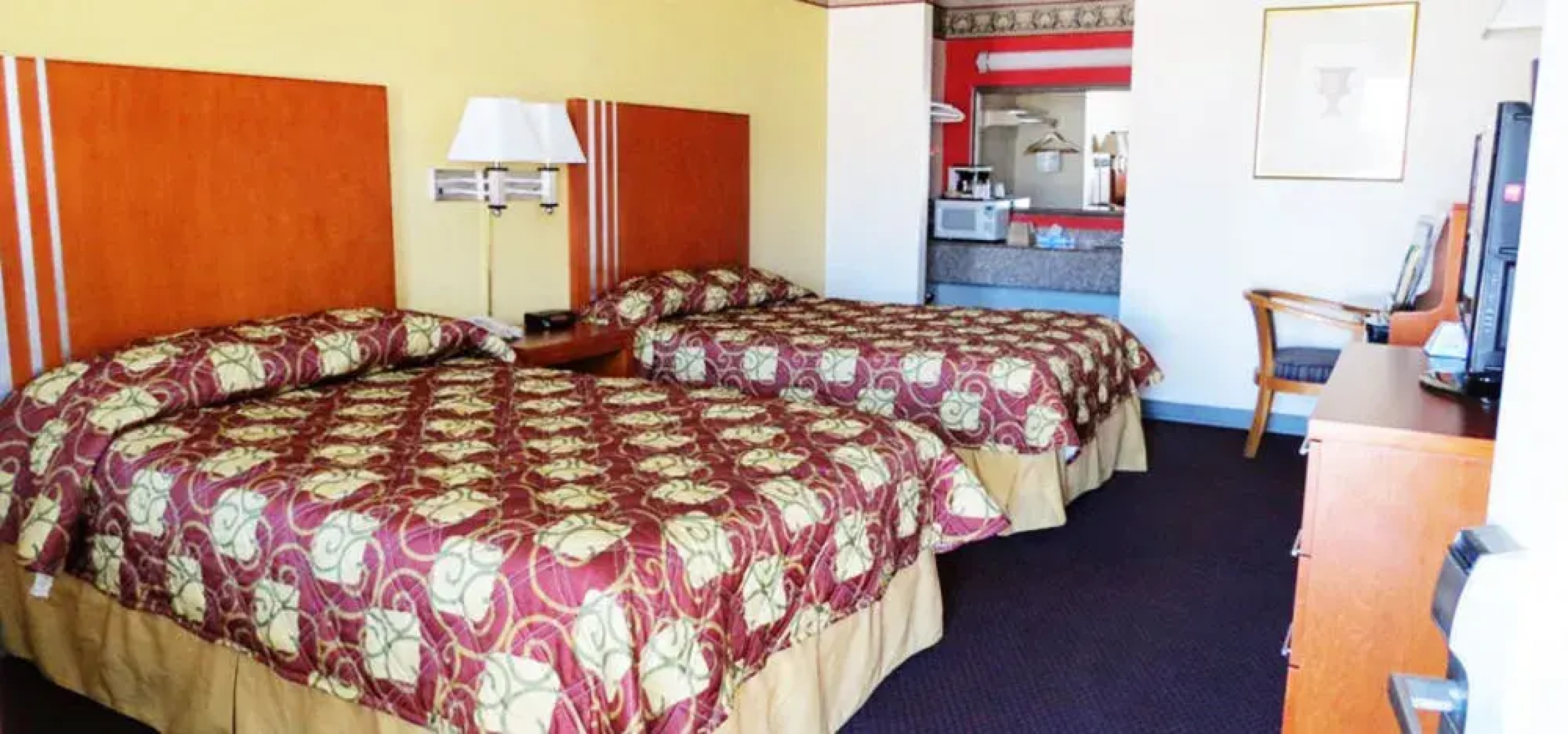 Winnie Inn & Suites