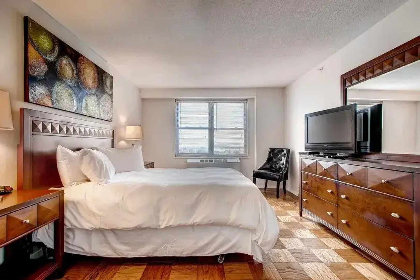 Global Luxury Suites at Longwood