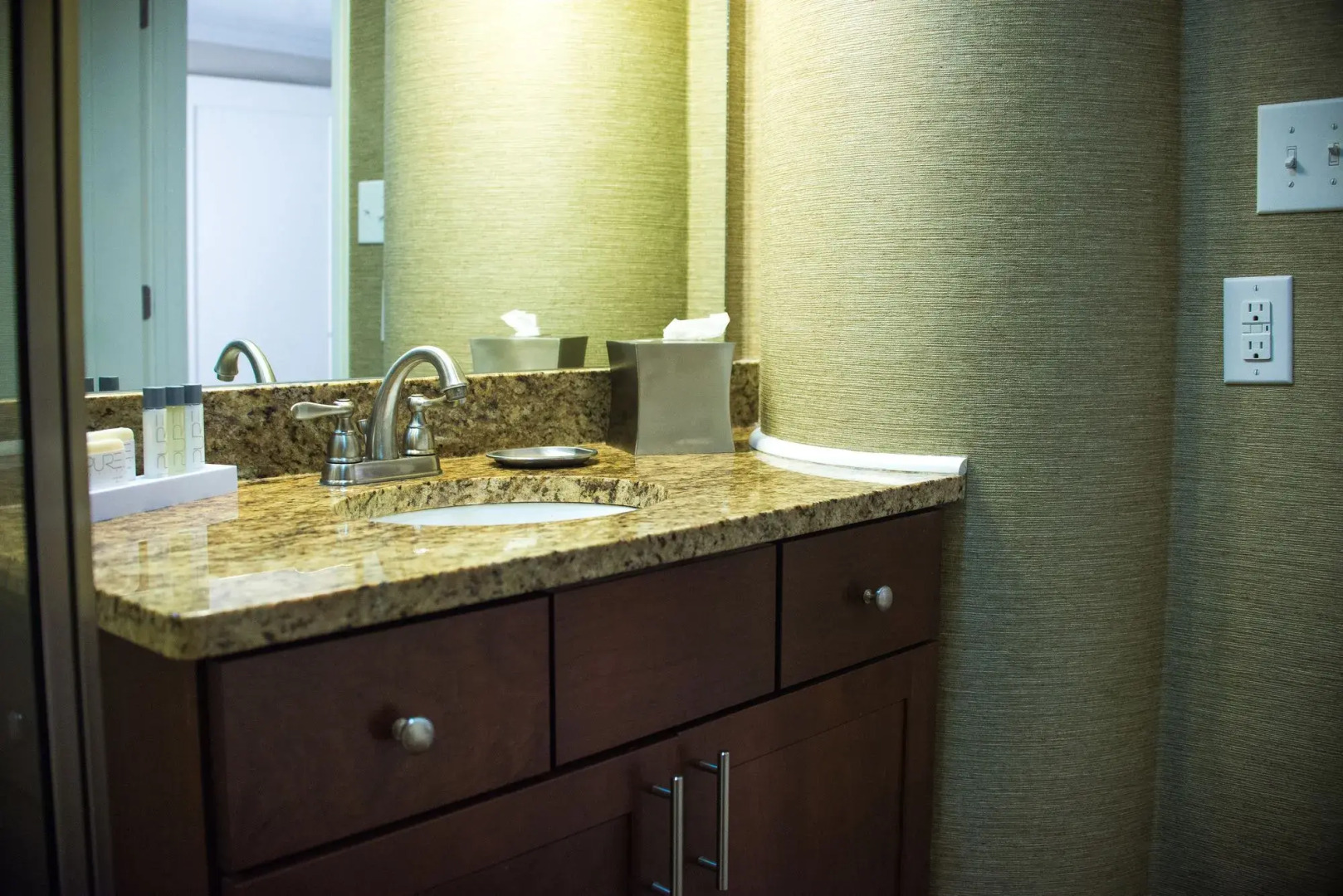 Bask Hotel at Big Rock Landing