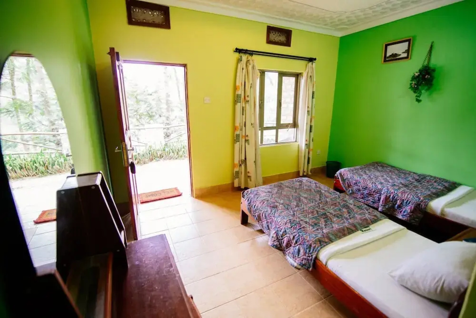 Lake Bunyonyi Overland Resort