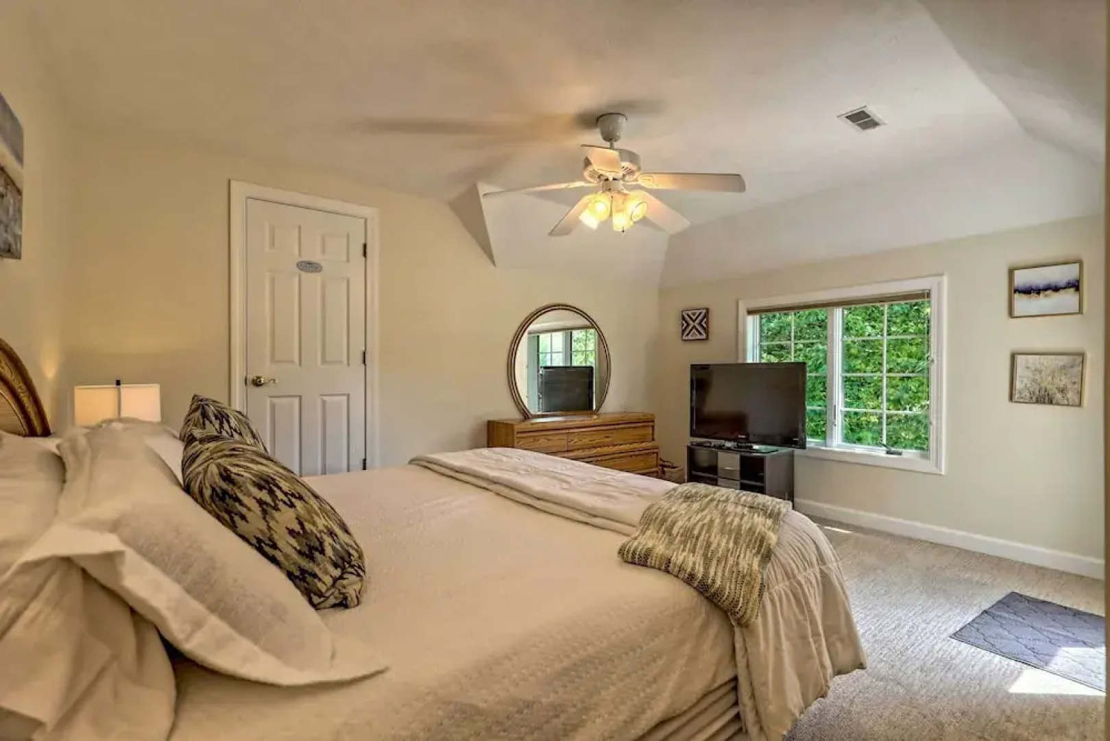 Chic Sky Valley Resort Home on Golf Course!