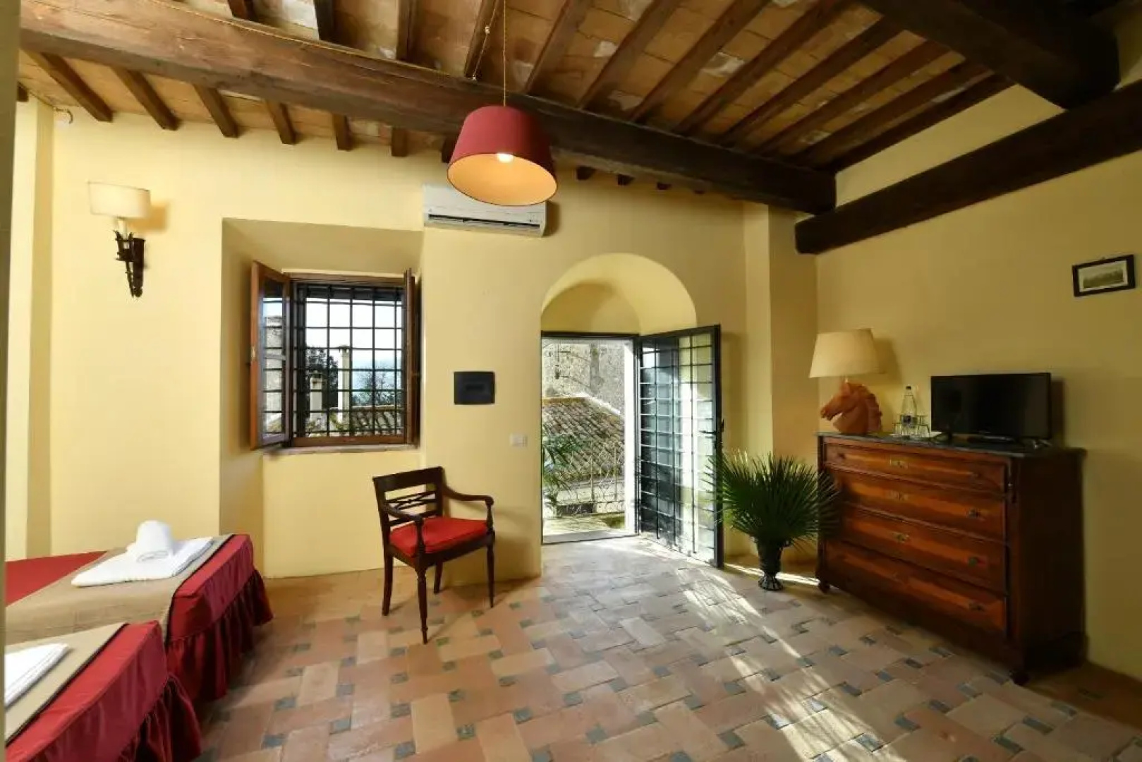 Castello Costaguti