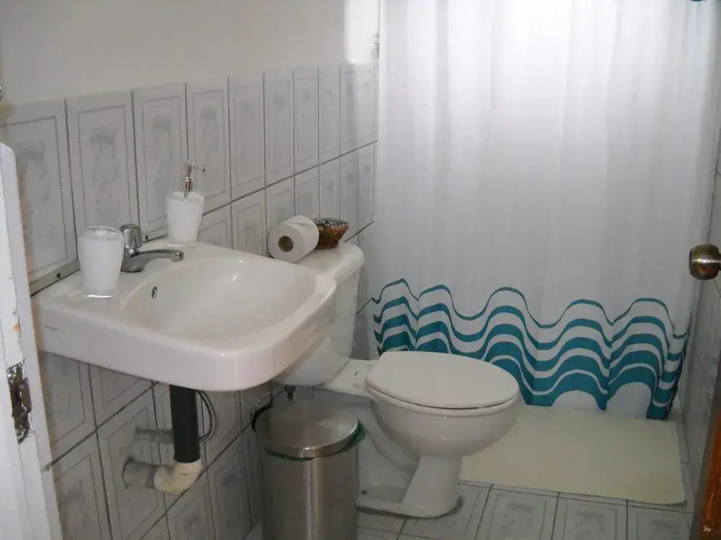 Lajuela BnB & Hostel