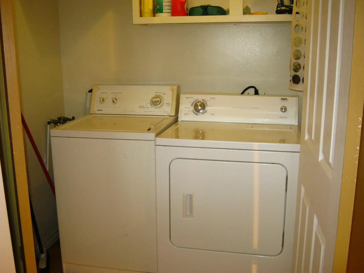 Downtown Executive Suites - Queens Road