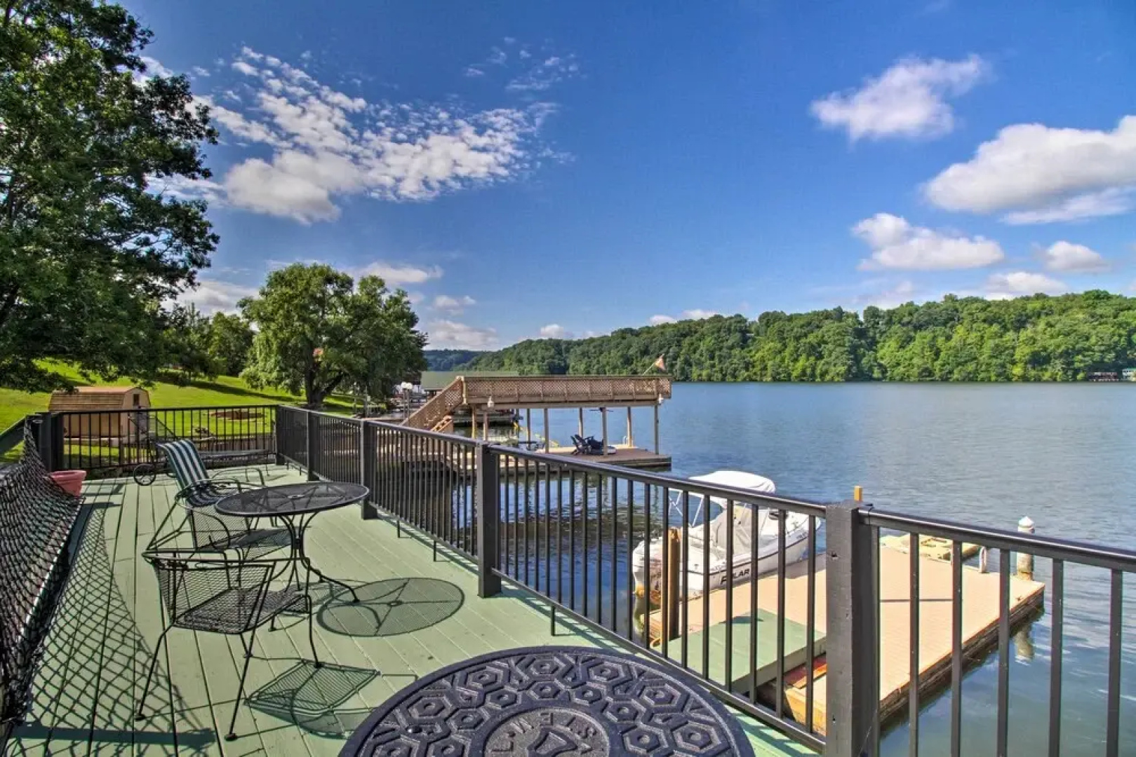 Lakewood Lodge Escape w/ Fire Pit