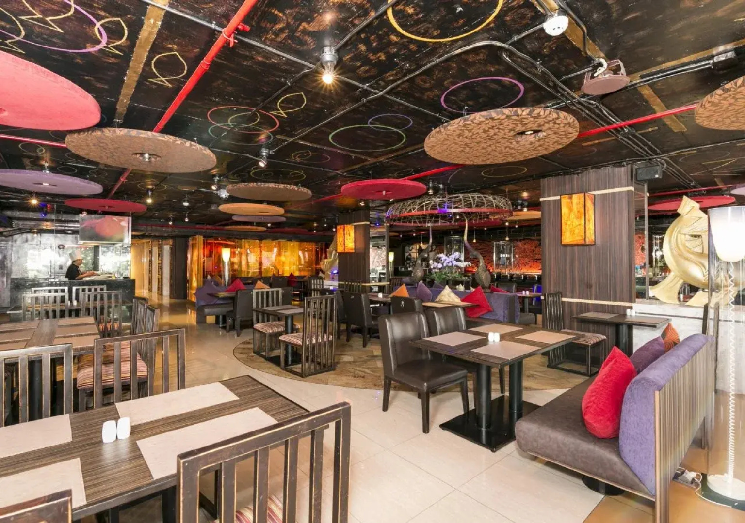 Tongtara Riverview Hotel