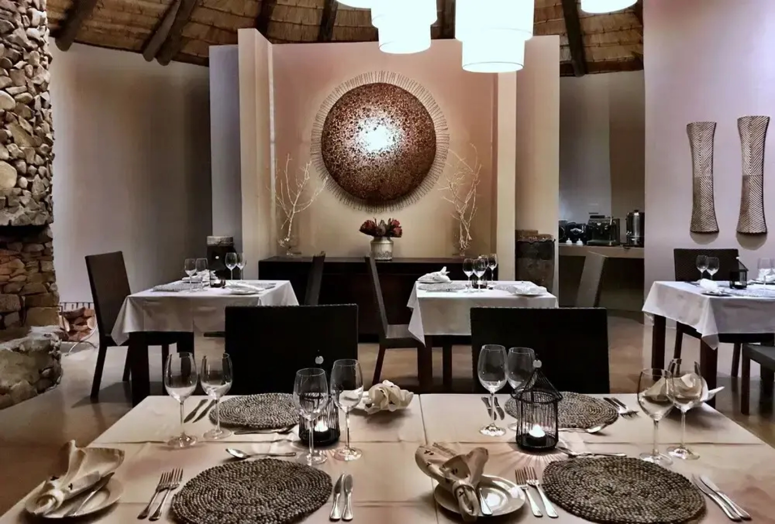 Nambiti Plains Private Game Lodge