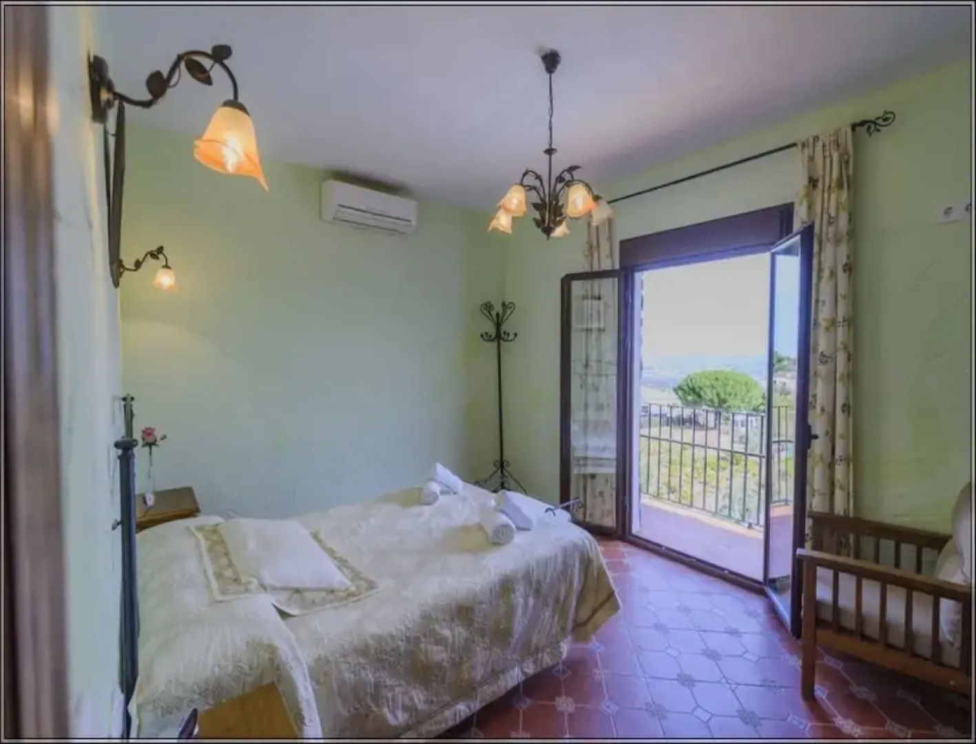 104240 -  House in El Gastor