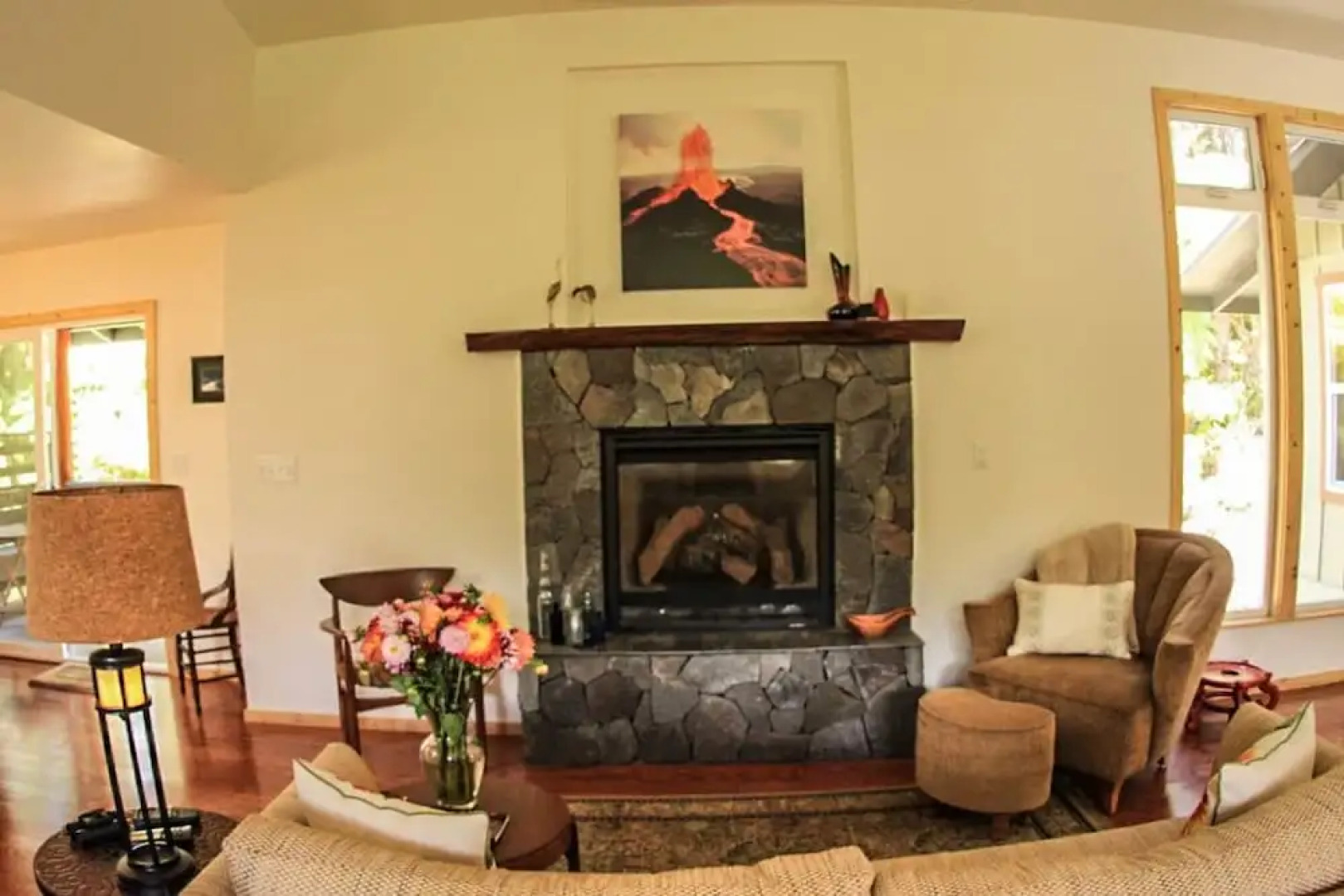 Hale OnaOna by Hawaii Volcano Vacations