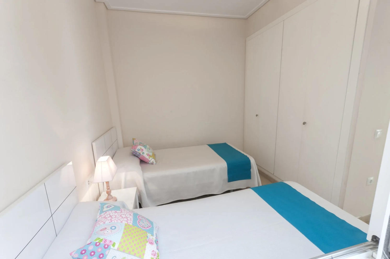 Beach & Port Apartments