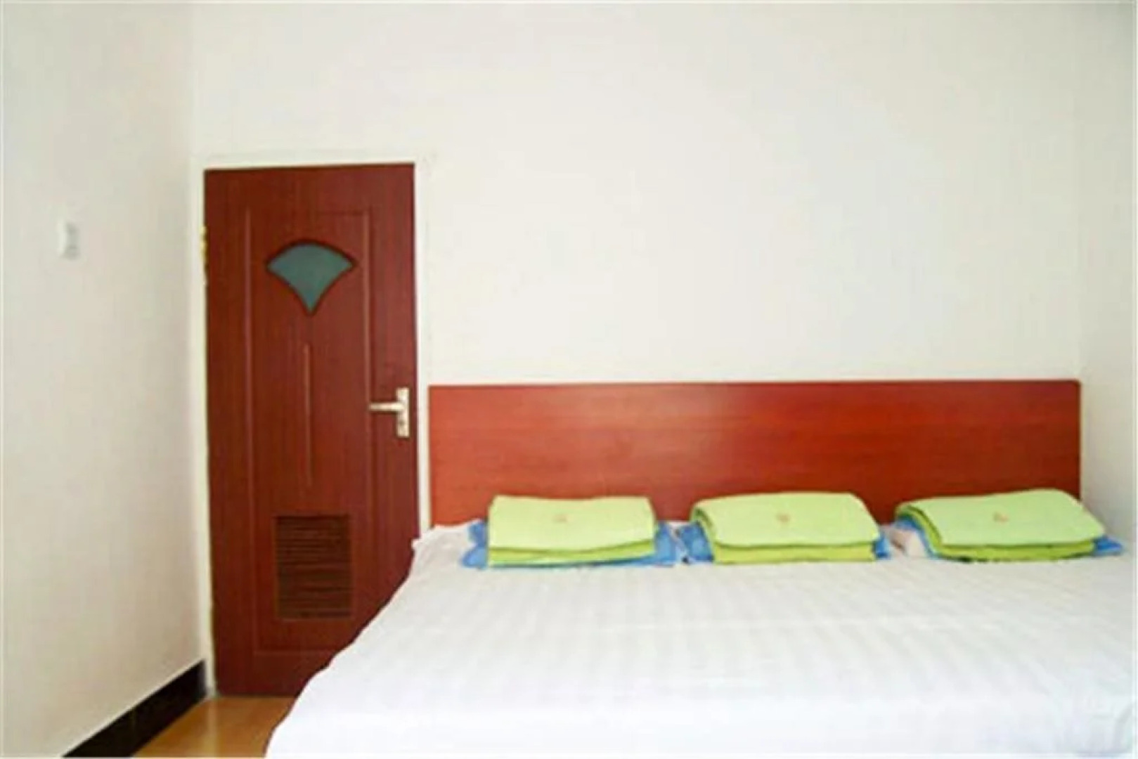 Huludao Xingcheng Jingjing Family Inn