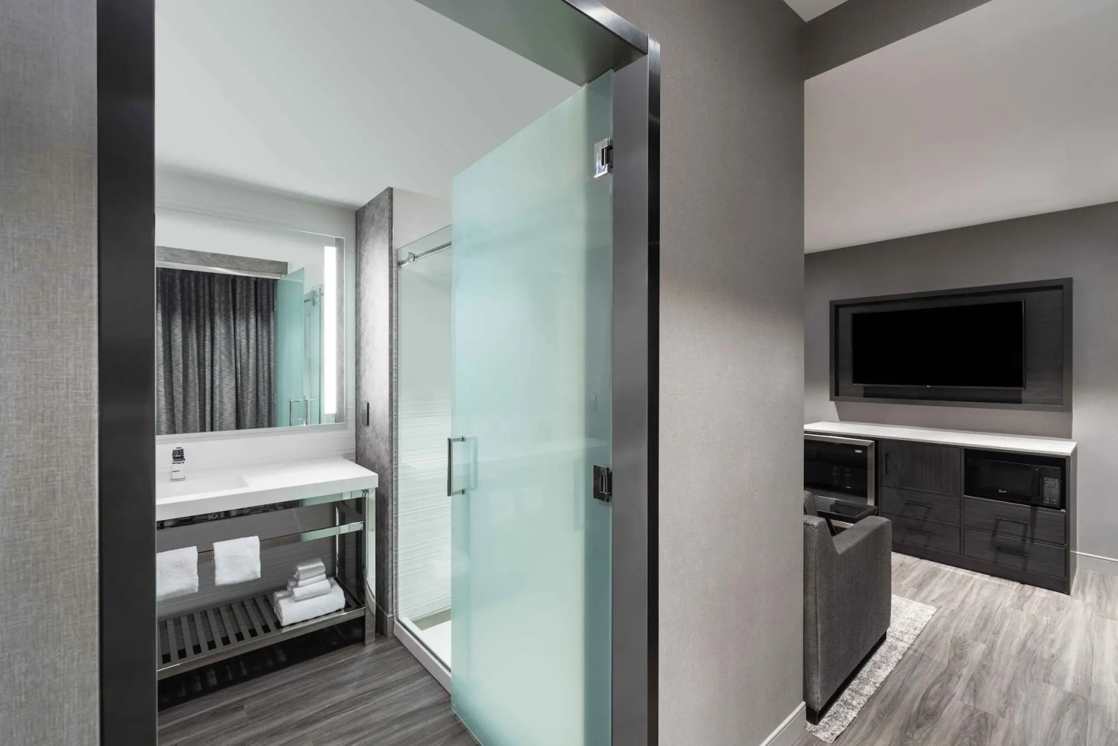 AC Hotel by Marriott Portsmouth