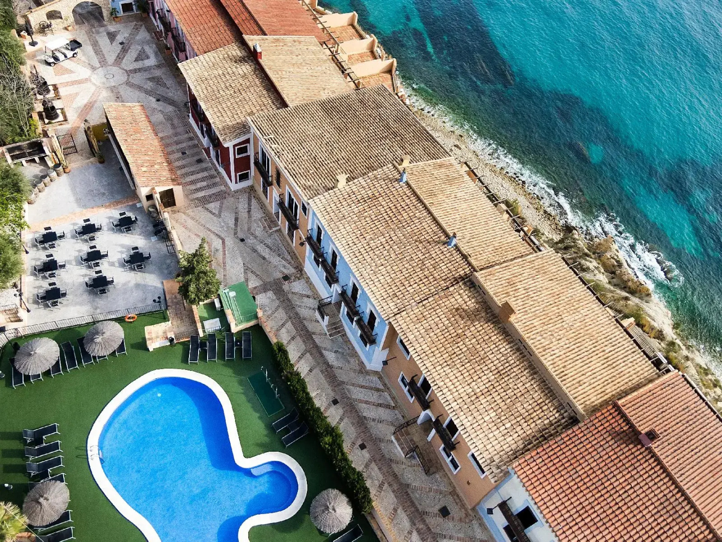 Occidental Pueblo Acantilado