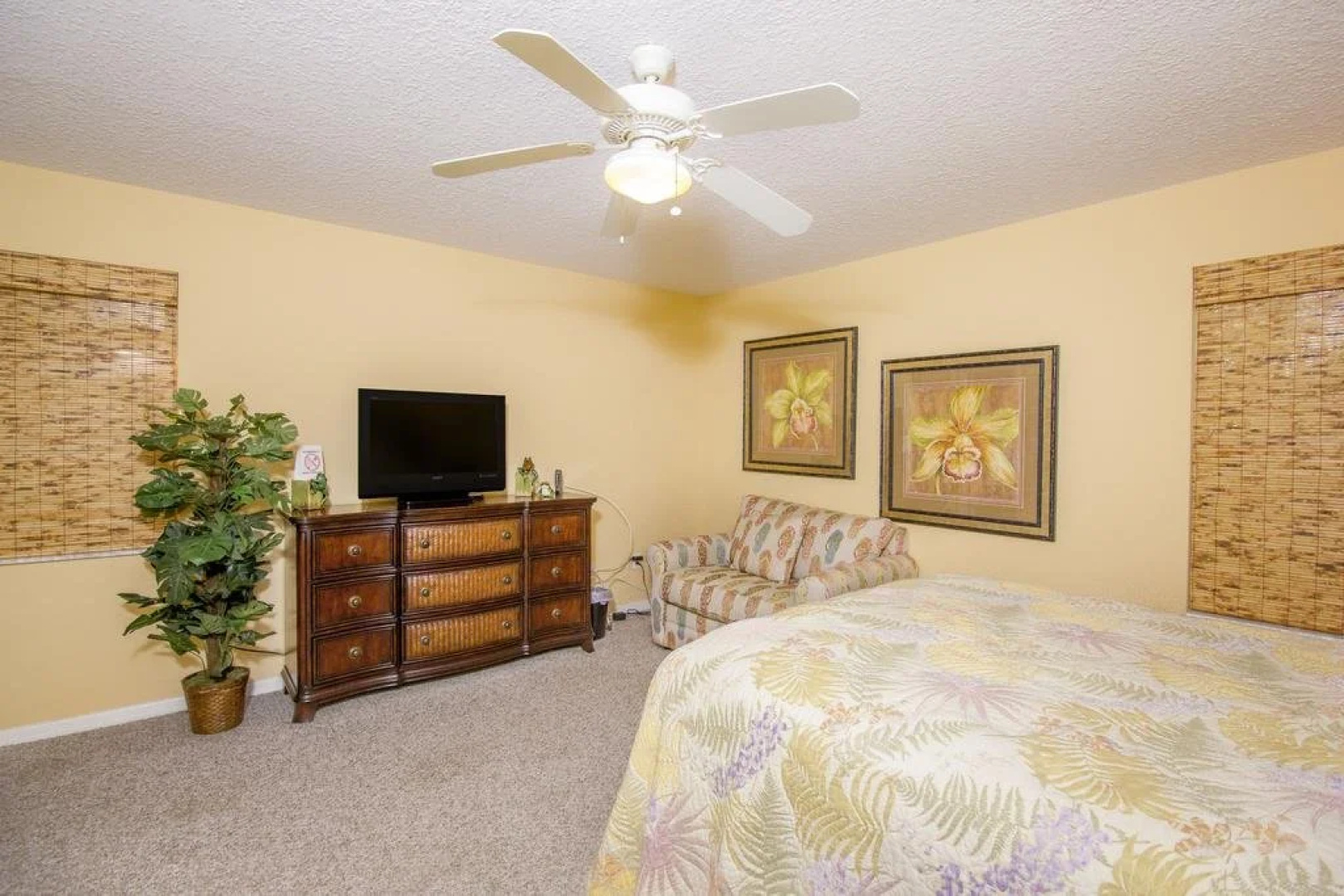 Avery's Beach Bungalow