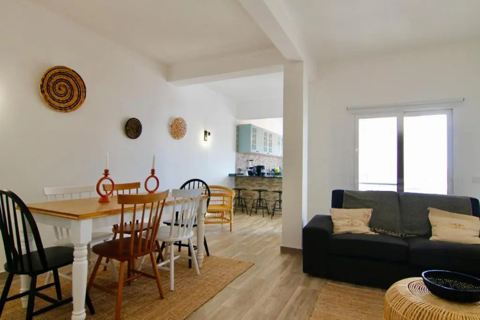 Lagoa Central by Homing