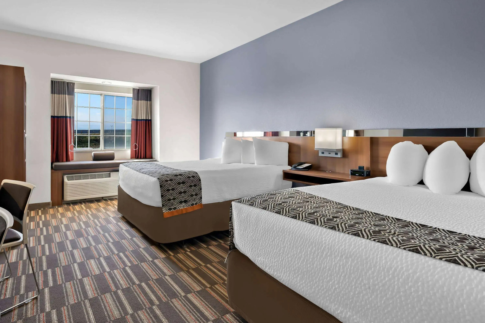 Microtel Inn & Suites by Wyndham Sweetwater