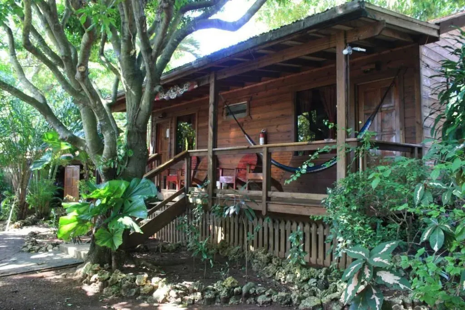 Mango Inn Resort