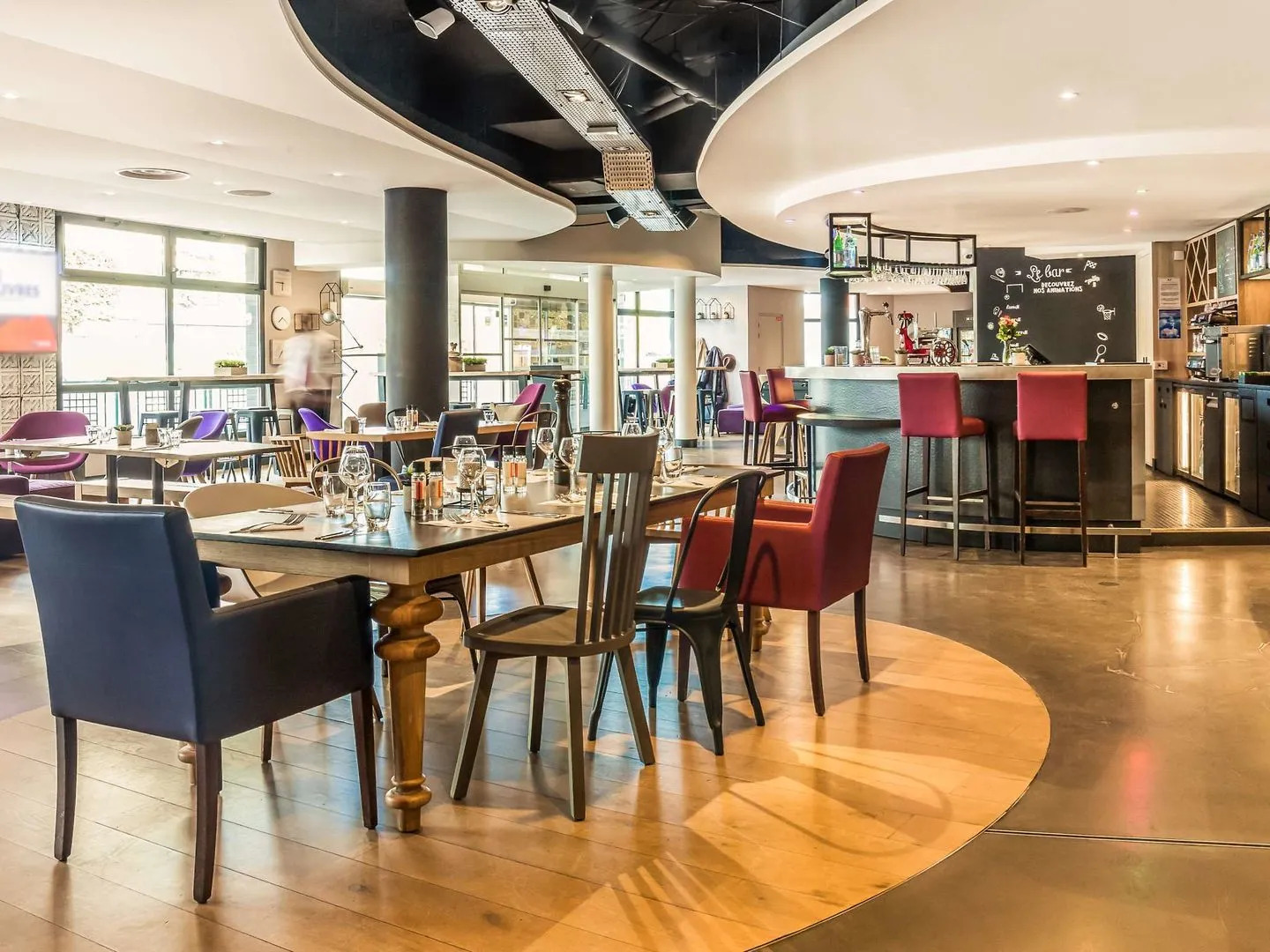 Premiere Classe Paris Ouest - Pont De Suresnes