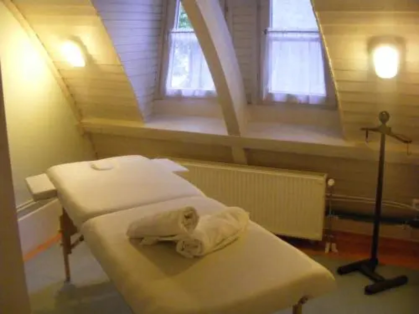 Jogar Továbbképző Központ és Hotel