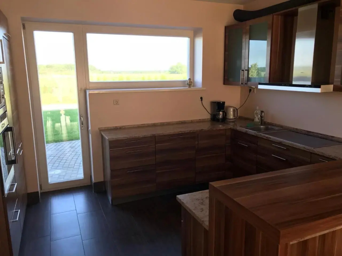 Beach Guesthouse Lenkas