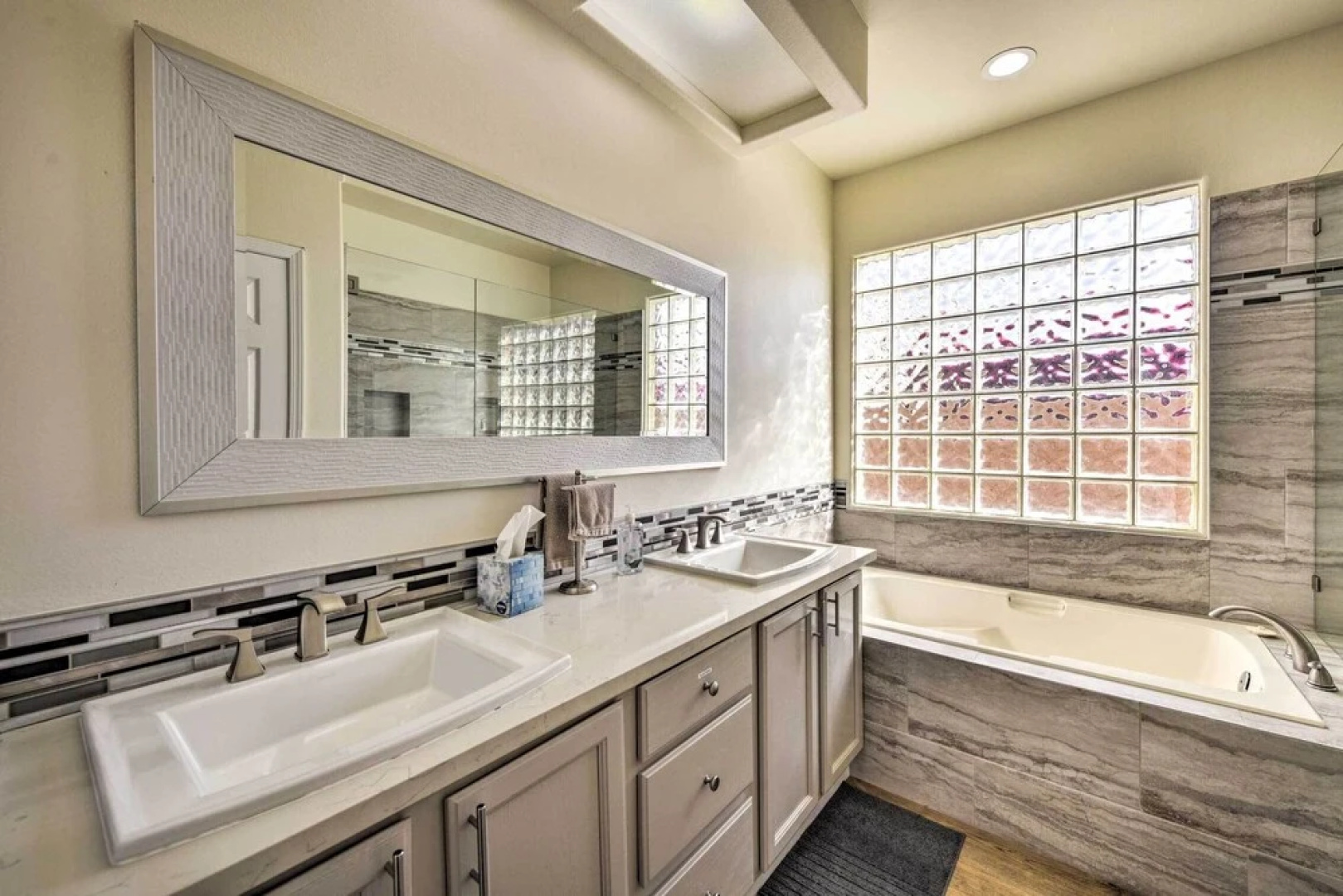 Bermuda Dunes Home w/ Private Pool, Patio & Grill!