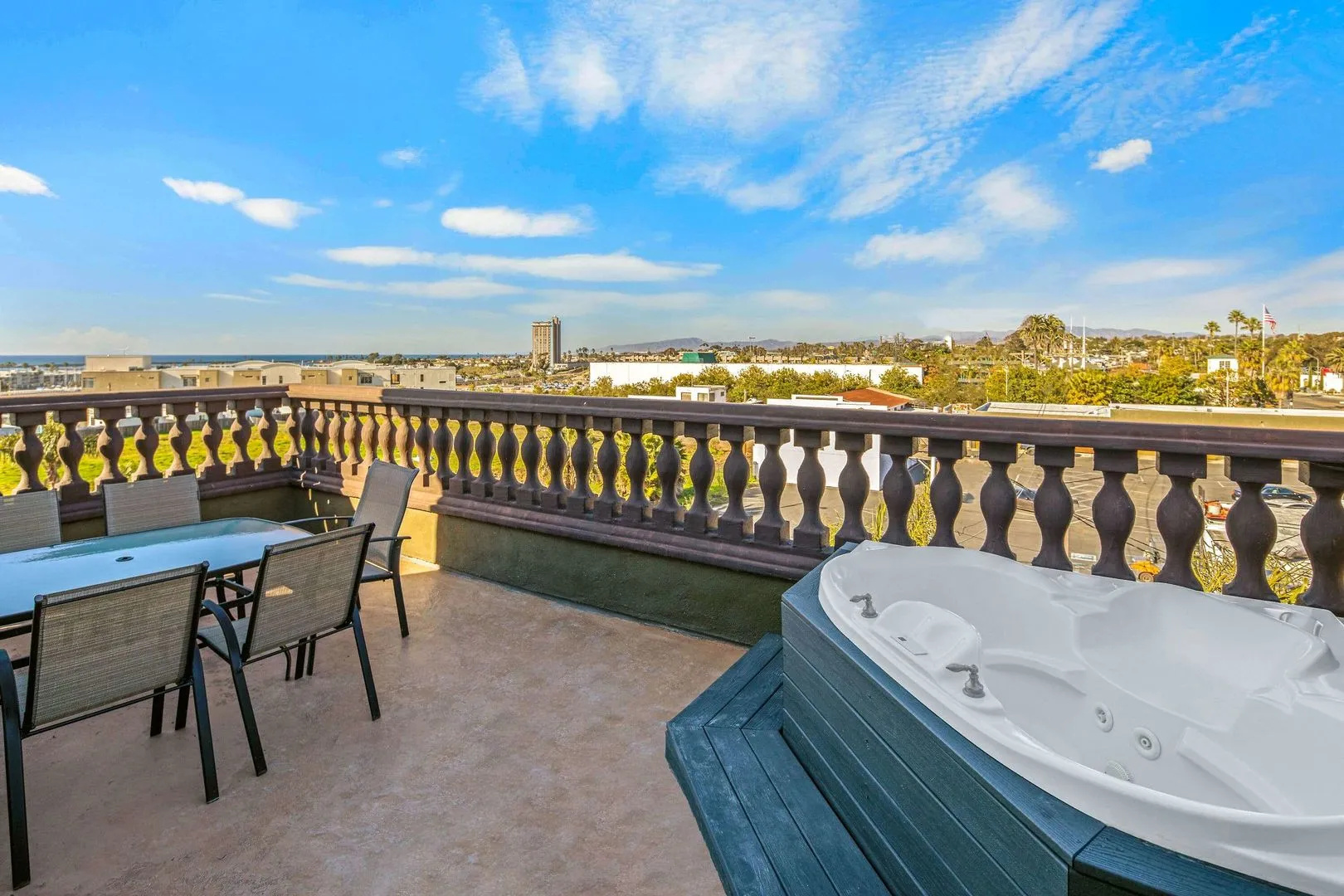 The Hotel Oceanside